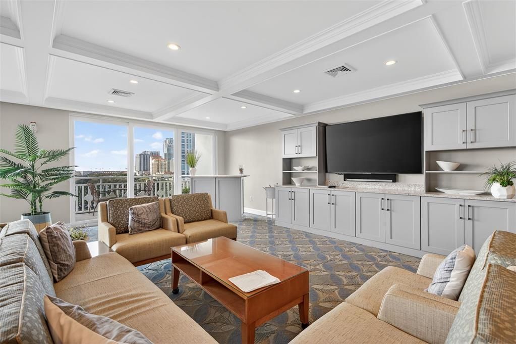 En Venta: $325,000 (1 camas, 1 baños, 965 Pies cuadrados)