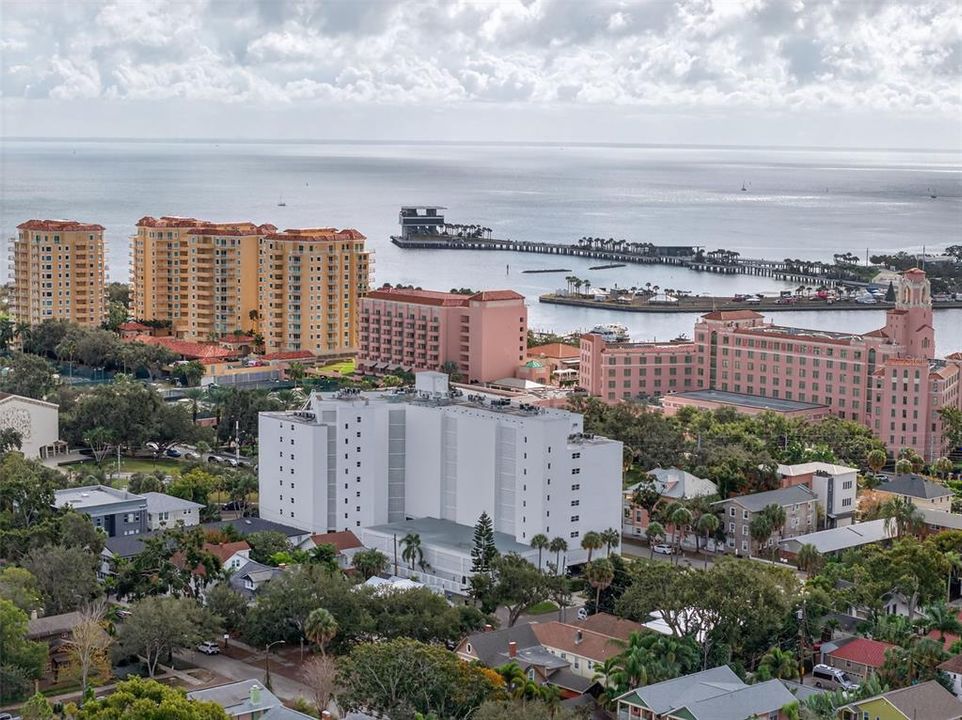 En Venta: $325,000 (1 camas, 1 baños, 965 Pies cuadrados)