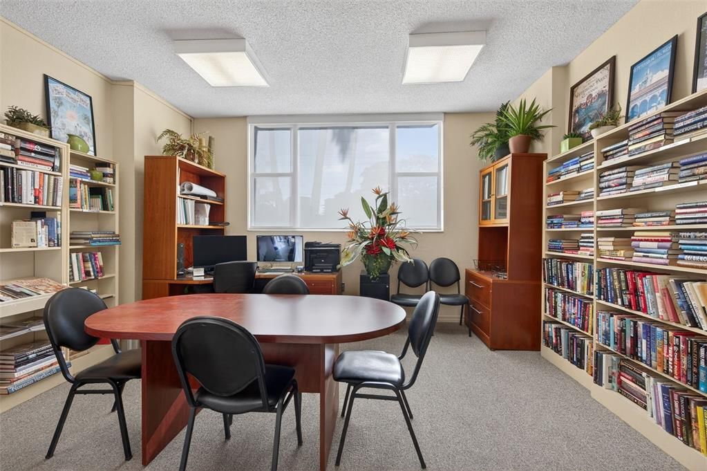 En Venta: $325,000 (1 camas, 1 baños, 965 Pies cuadrados)