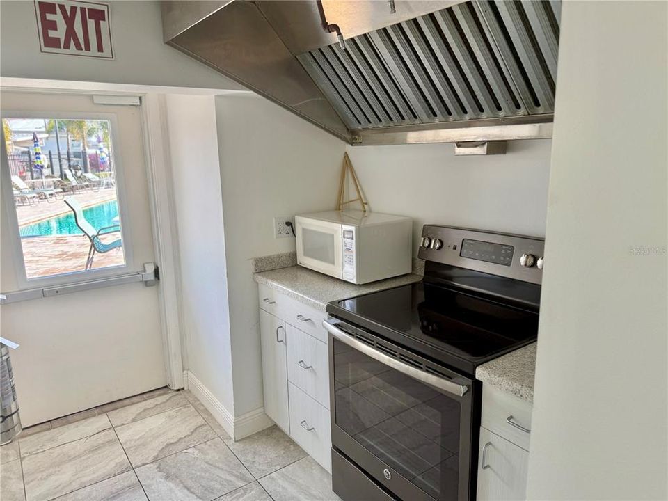 На продажу: $57,000 (0.10 acres)