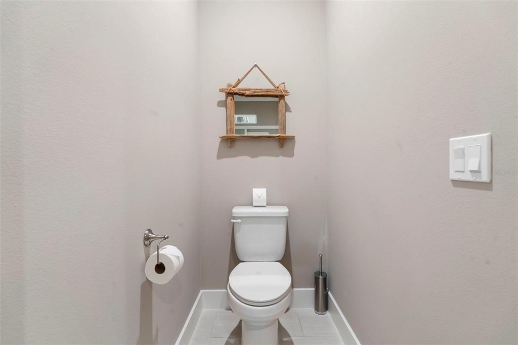 For Sale: $1,619,000 (3 beds, 2 baths, 2157 Square Feet)