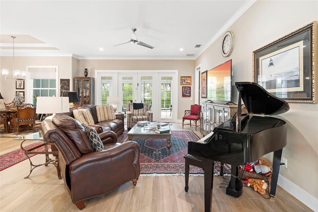 For Sale: $1,619,000 (3 beds, 2 baths, 2157 Square Feet)