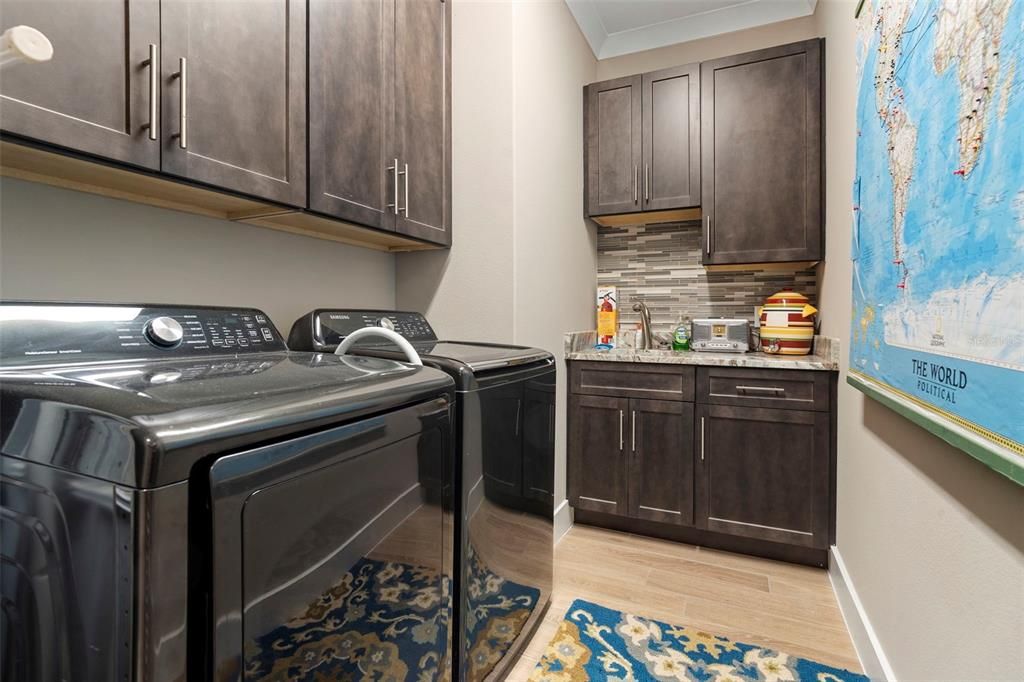 For Sale: $1,619,000 (3 beds, 2 baths, 2157 Square Feet)