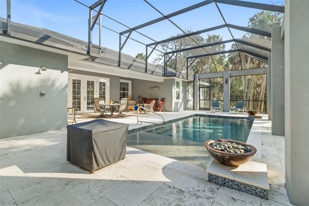 For Sale: $1,619,000 (3 beds, 2 baths, 2157 Square Feet)