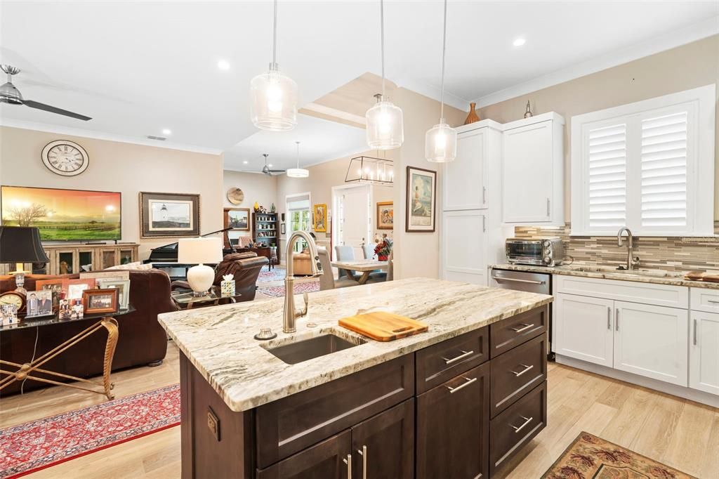 For Sale: $1,619,000 (3 beds, 2 baths, 2157 Square Feet)