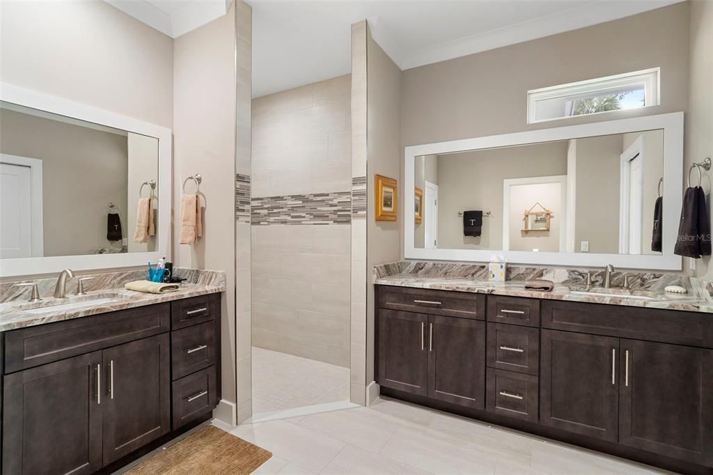 For Sale: $1,619,000 (3 beds, 2 baths, 2157 Square Feet)