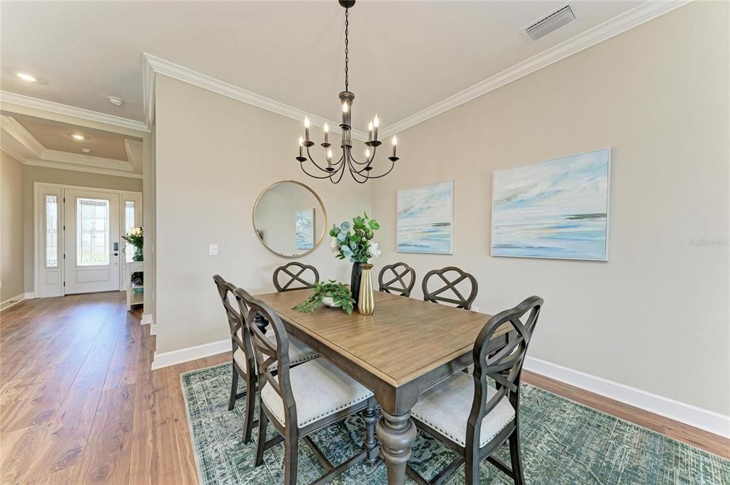 For Sale: $799,000 (3 beds, 3 baths, 2406 Square Feet)