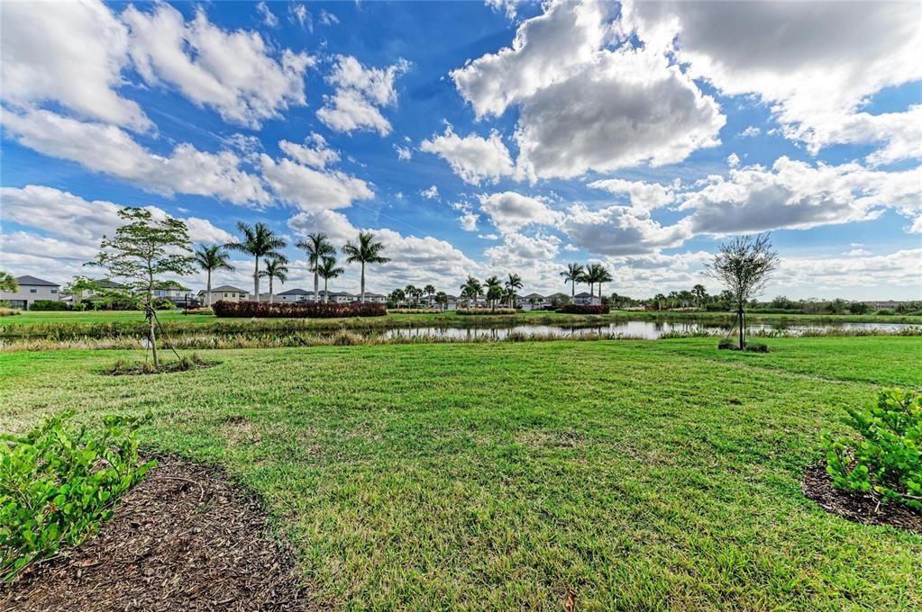 For Sale: $799,000 (3 beds, 3 baths, 2406 Square Feet)