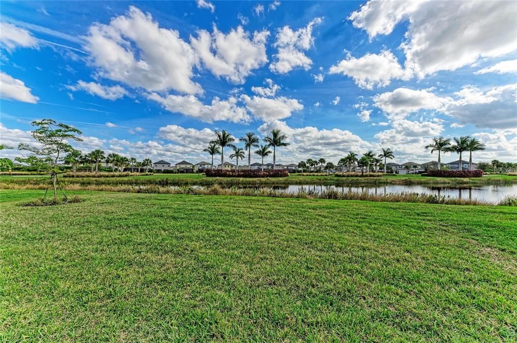 For Sale: $799,000 (3 beds, 3 baths, 2406 Square Feet)