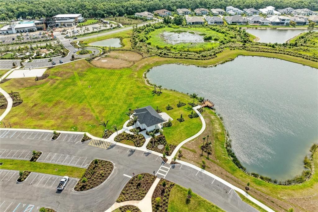 For Sale: $799,000 (3 beds, 3 baths, 2406 Square Feet)