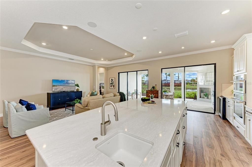 For Sale: $799,000 (3 beds, 3 baths, 2406 Square Feet)