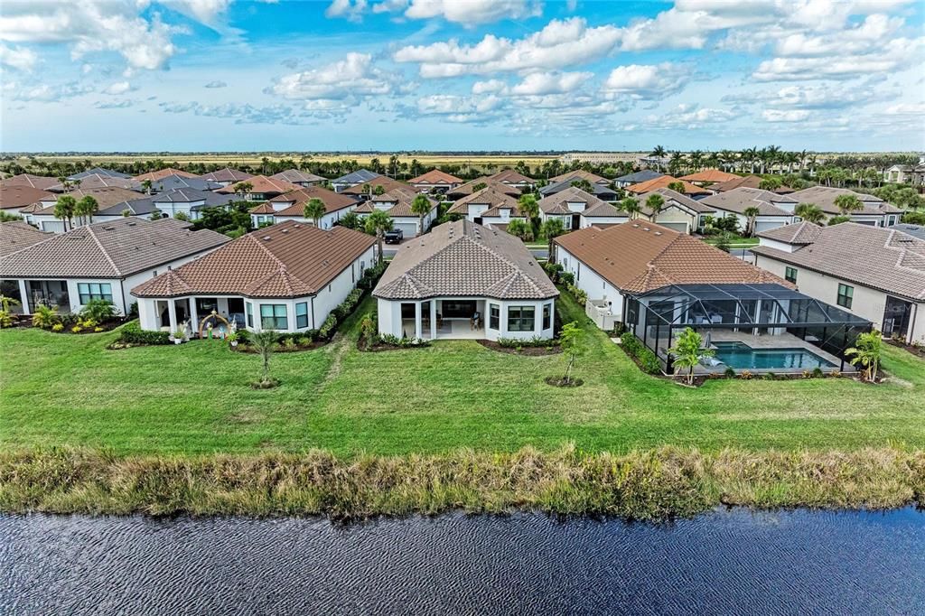 For Sale: $799,000 (3 beds, 3 baths, 2406 Square Feet)