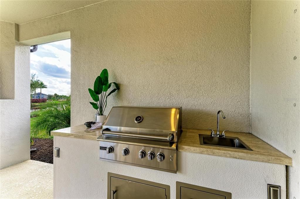 For Sale: $799,000 (3 beds, 3 baths, 2406 Square Feet)