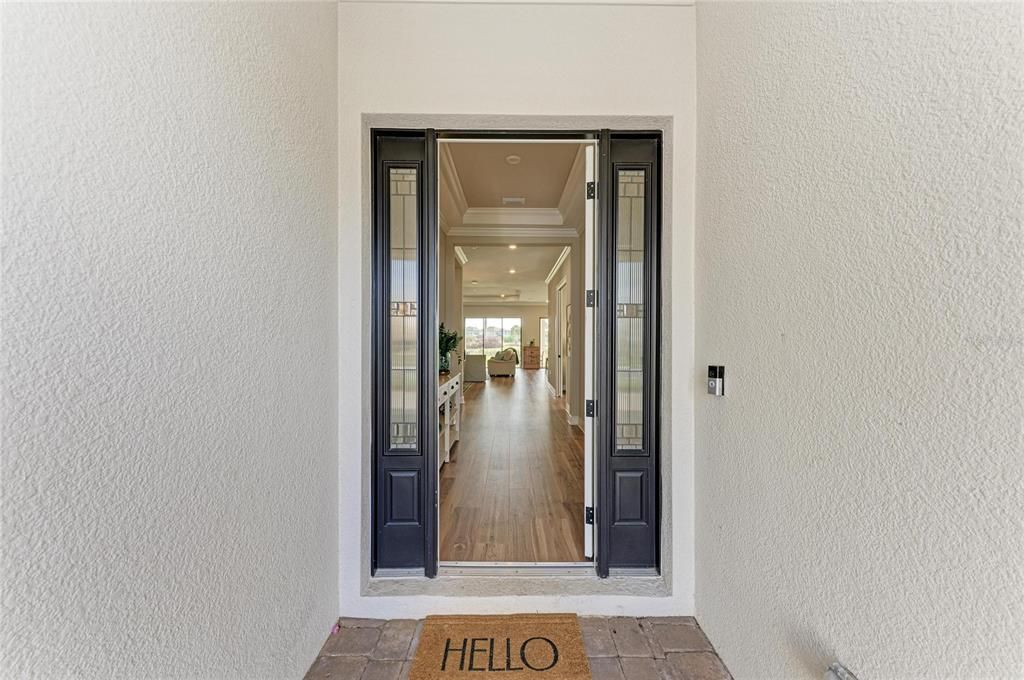 For Sale: $799,000 (3 beds, 3 baths, 2406 Square Feet)