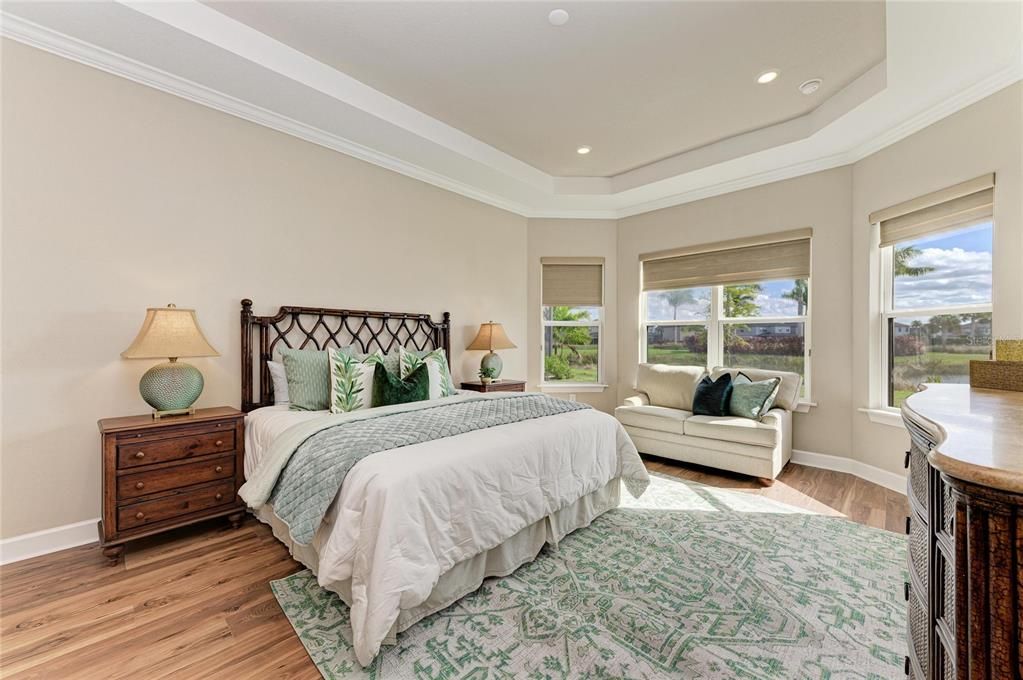 For Sale: $799,000 (3 beds, 3 baths, 2406 Square Feet)