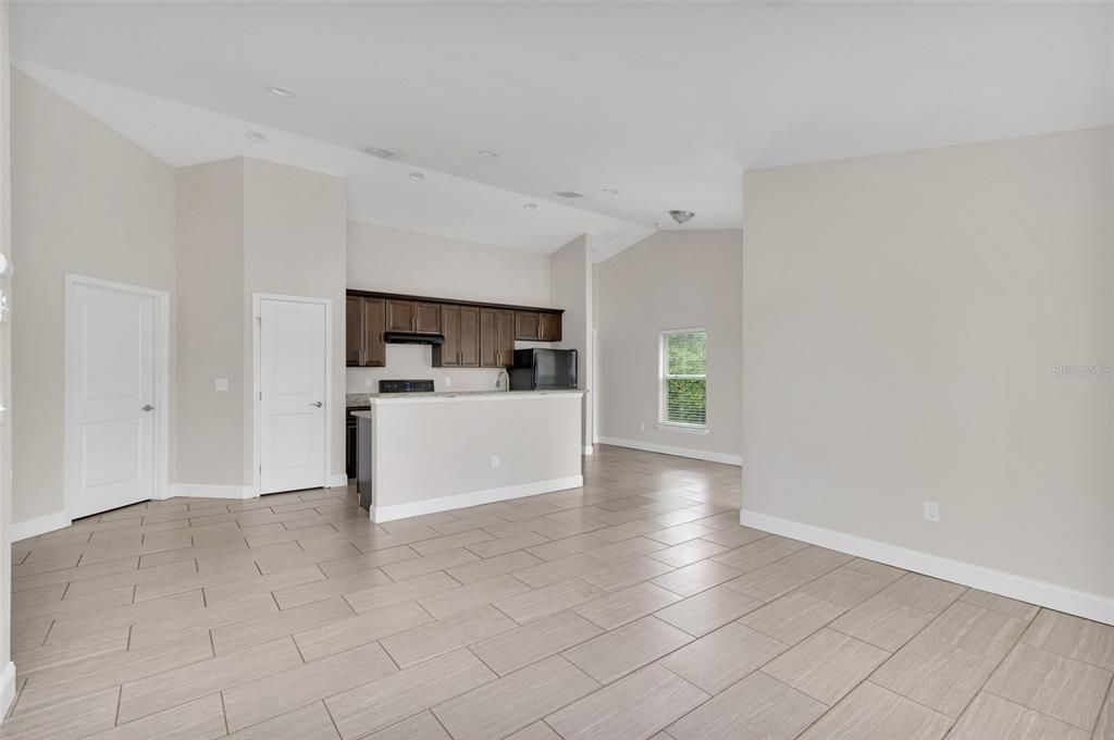 En Venta: $315,000 (3 camas, 2 baños, 1507 Pies cuadrados)