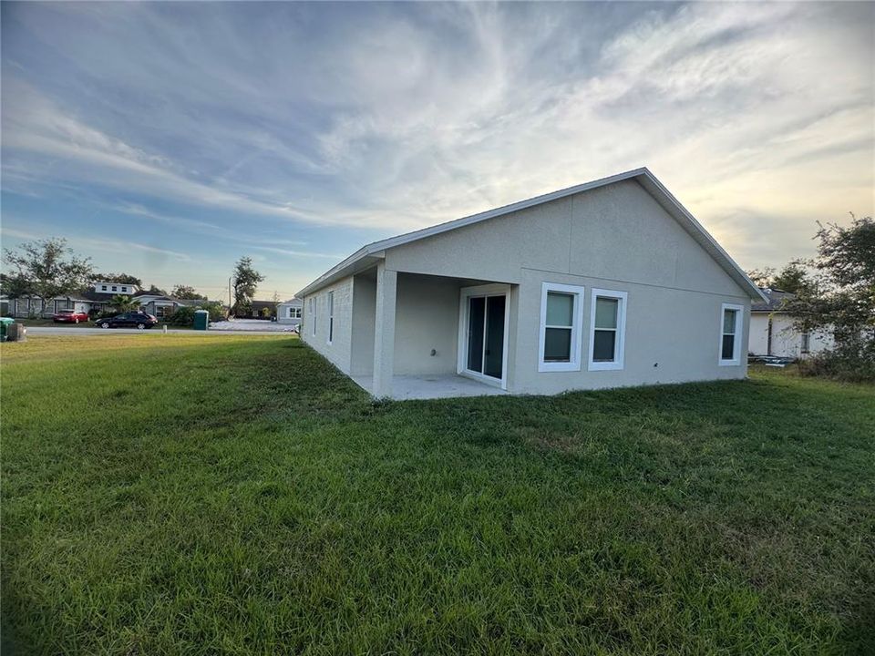 En Venta: $315,000 (3 camas, 2 baños, 1507 Pies cuadrados)