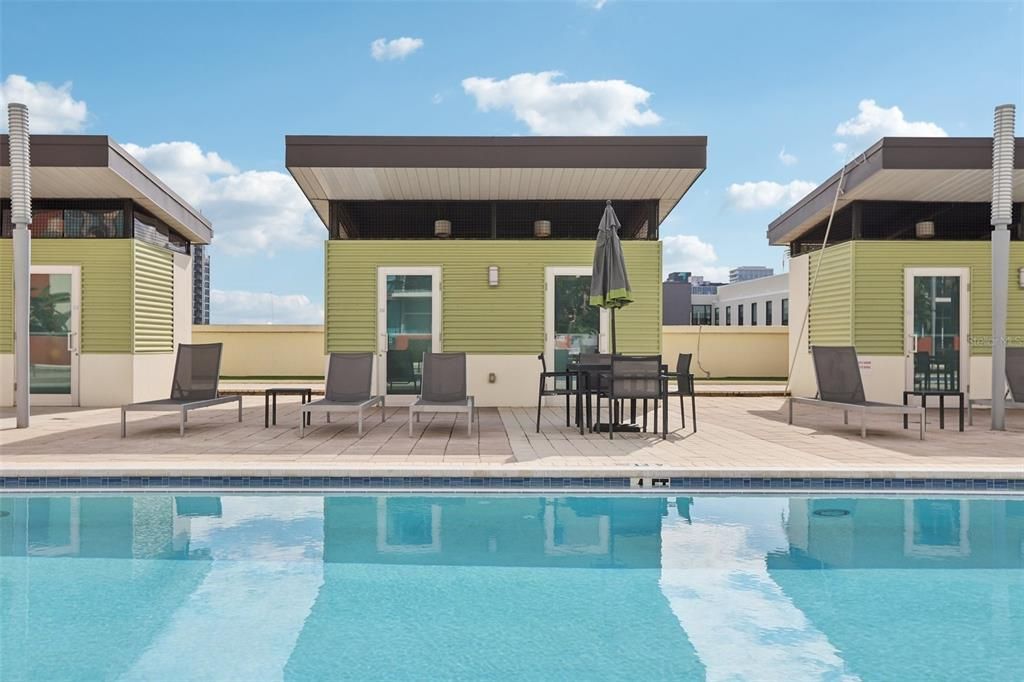 На продажу: $329,900 (1 спален, 1 ванн, 750 Квадратных фут)