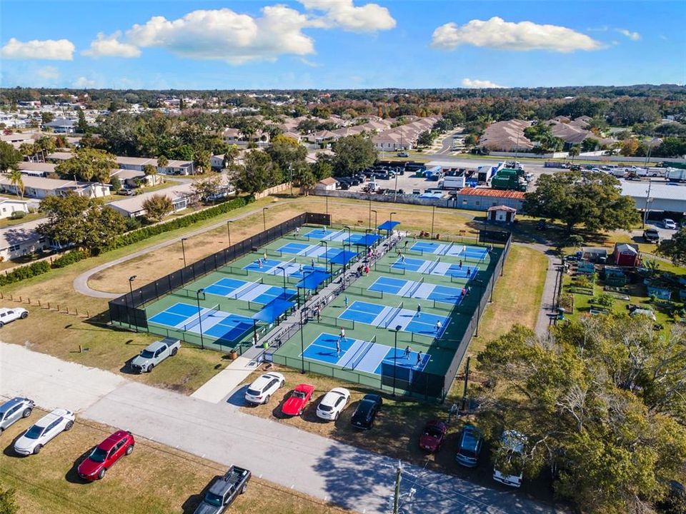 For Sale: $219,950 (2 beds, 2 baths, 1110 Square Feet)