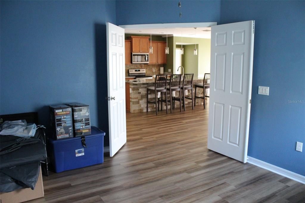 В аренду: $3,000 (3 спален, 2 ванн, 2138 Квадратных фут)