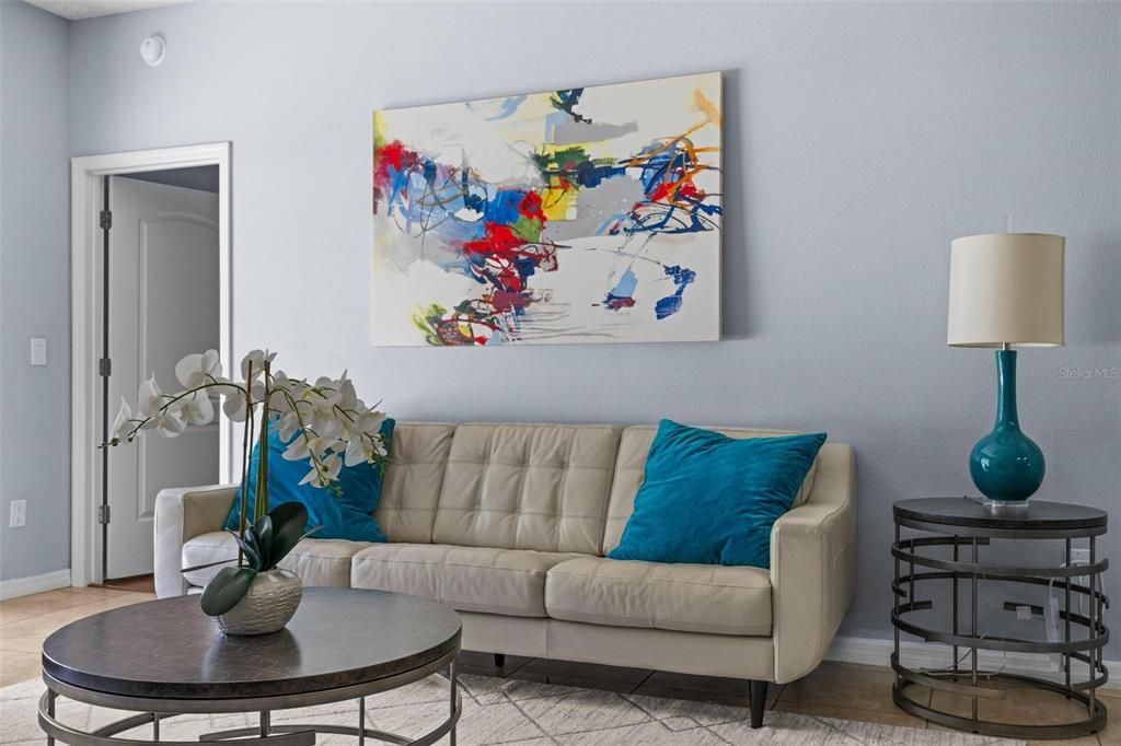 En Venta: $445,000 (4 camas, 2 baños, 1806 Pies cuadrados)