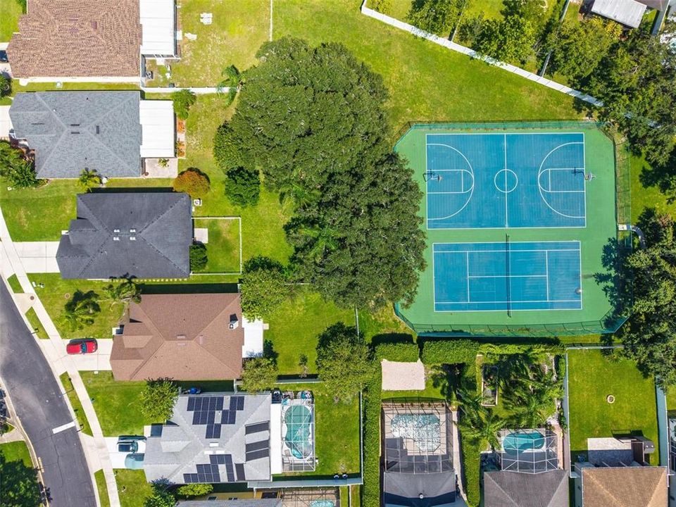 En Venta: $445,000 (4 camas, 2 baños, 1806 Pies cuadrados)