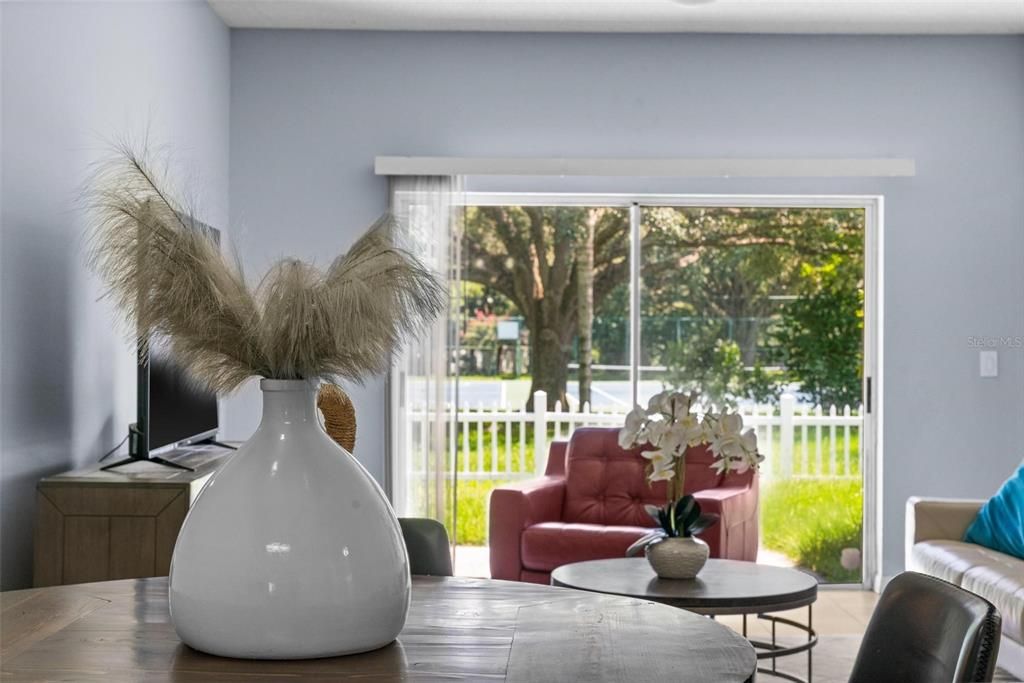 En Venta: $445,000 (4 camas, 2 baños, 1806 Pies cuadrados)