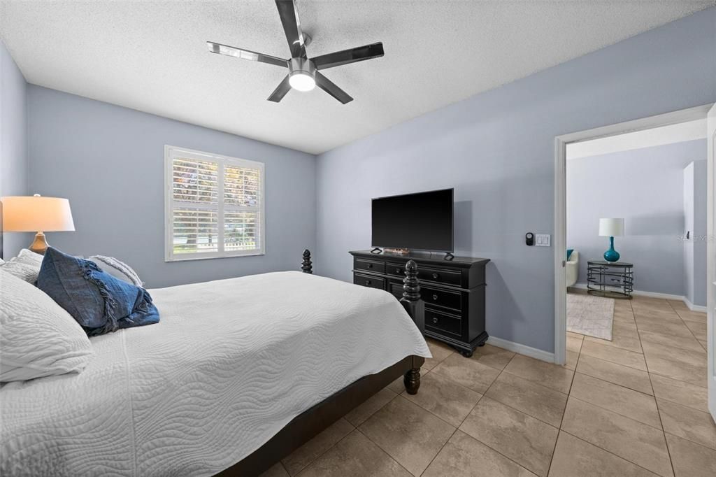 En Venta: $445,000 (4 camas, 2 baños, 1806 Pies cuadrados)