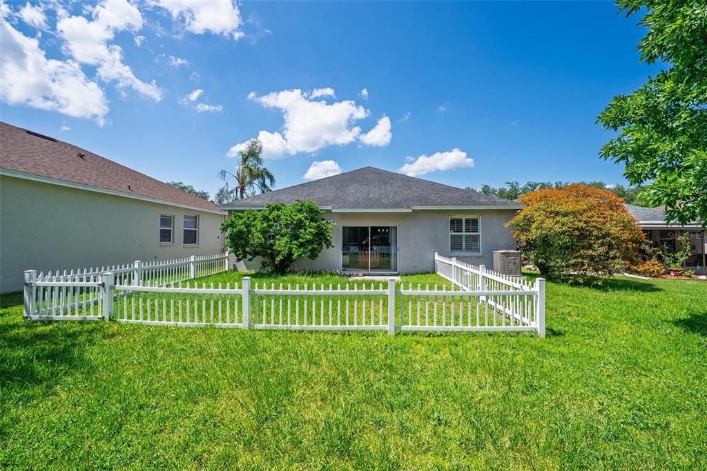 En Venta: $445,000 (4 camas, 2 baños, 1806 Pies cuadrados)