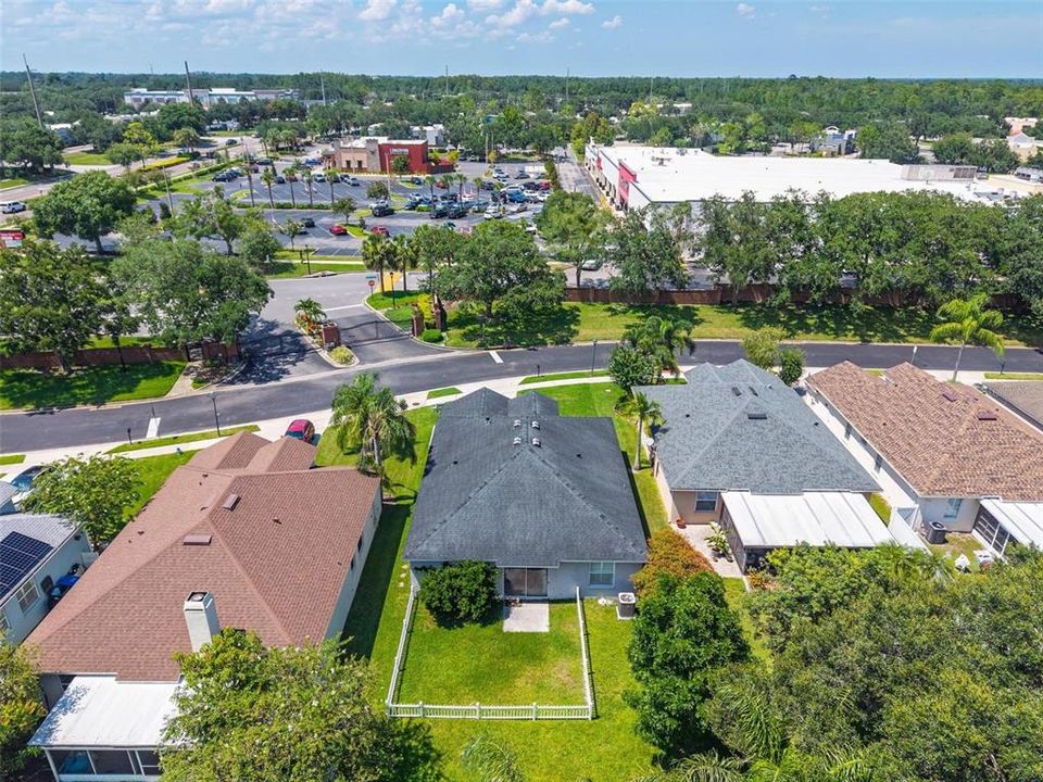 En Venta: $445,000 (4 camas, 2 baños, 1806 Pies cuadrados)