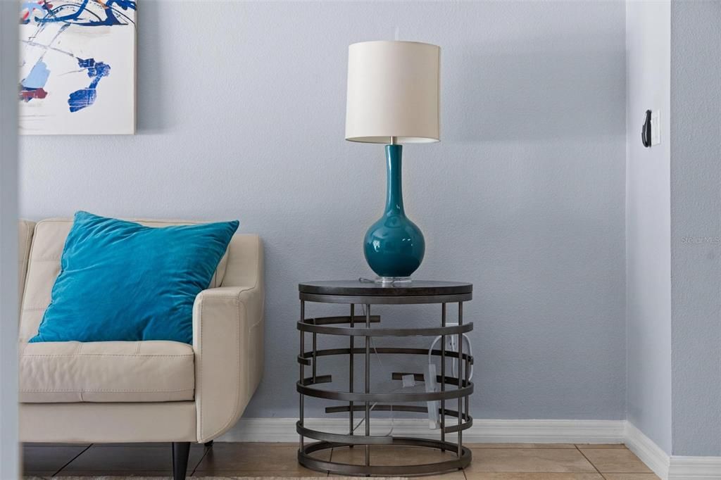 En Venta: $445,000 (4 camas, 2 baños, 1806 Pies cuadrados)