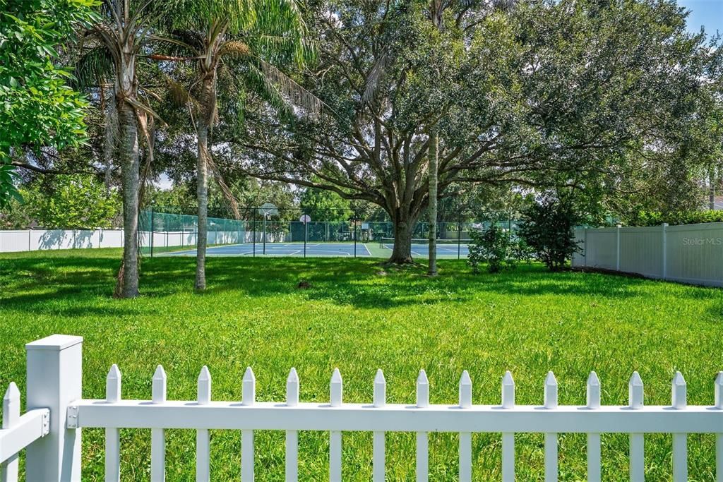 En Venta: $445,000 (4 camas, 2 baños, 1806 Pies cuadrados)