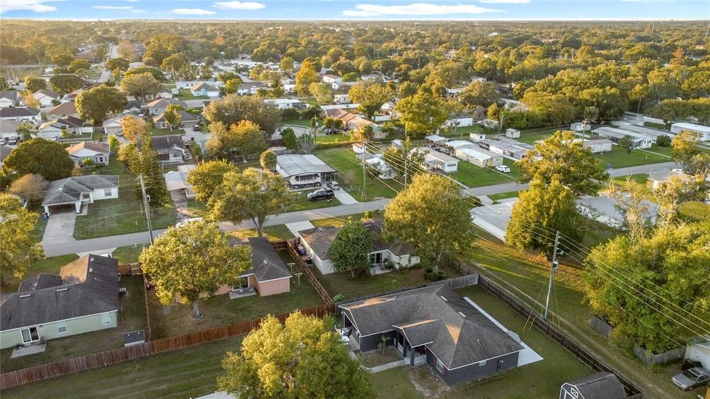 На продажу: $385,000 (4 спален, 2 ванн, 1605 Квадратных фут)