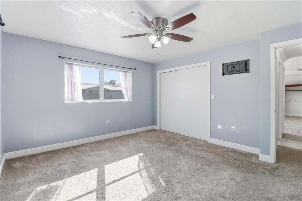 For Sale: $230,000 (2 beds, 2 baths, 1526 Square Feet)