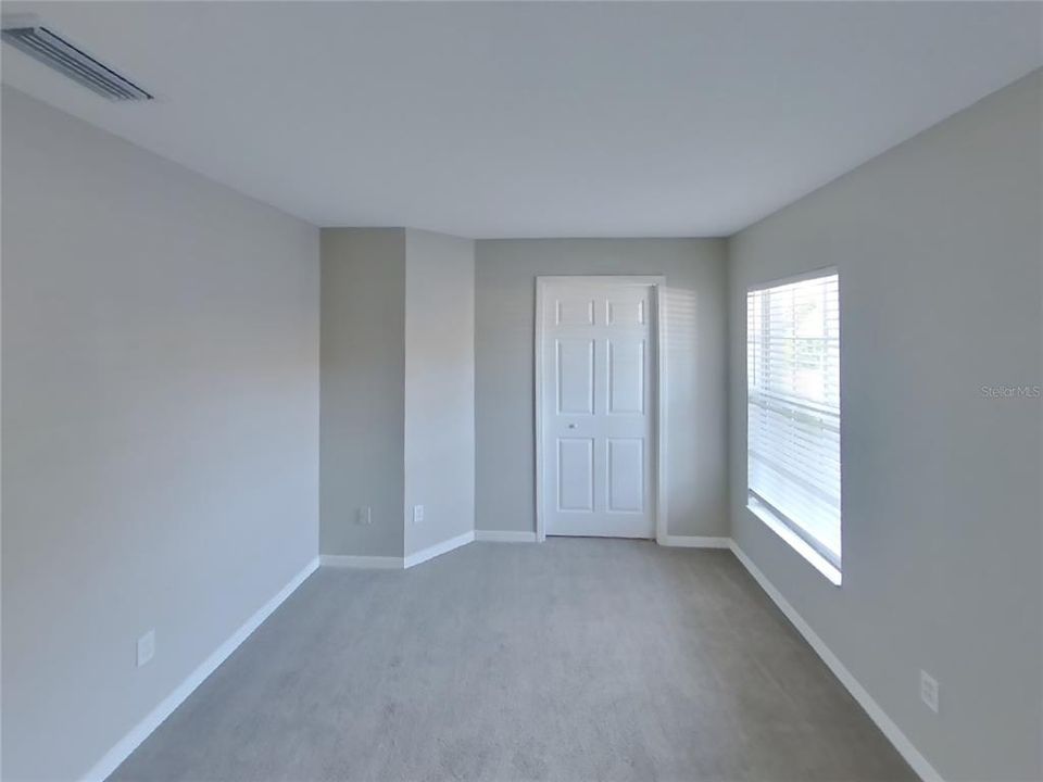 出租: $2,149 (4 贝兹, 2 浴室, 1400 平方英尺)