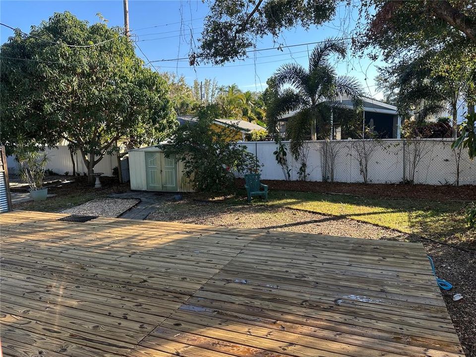 For Rent: $2,775 (2 beds, 1 baths, 1116 Square Feet)