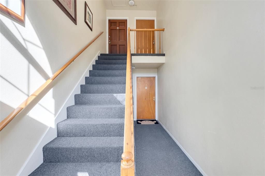 For Rent: $1,650 (2 beds, 1 baths, 1000 Square Feet)