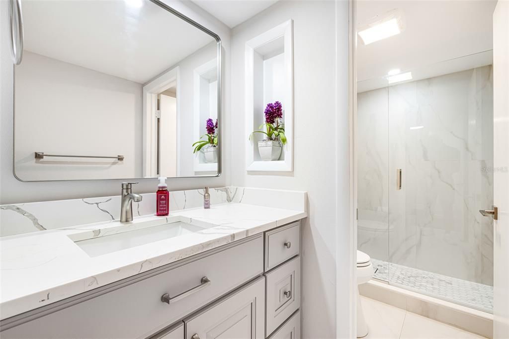 En Venta: $445,000 (3 camas, 2 baños, 2069 Pies cuadrados)