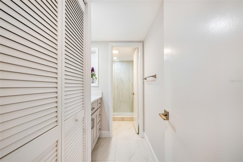 En Venta: $445,000 (3 camas, 2 baños, 2069 Pies cuadrados)