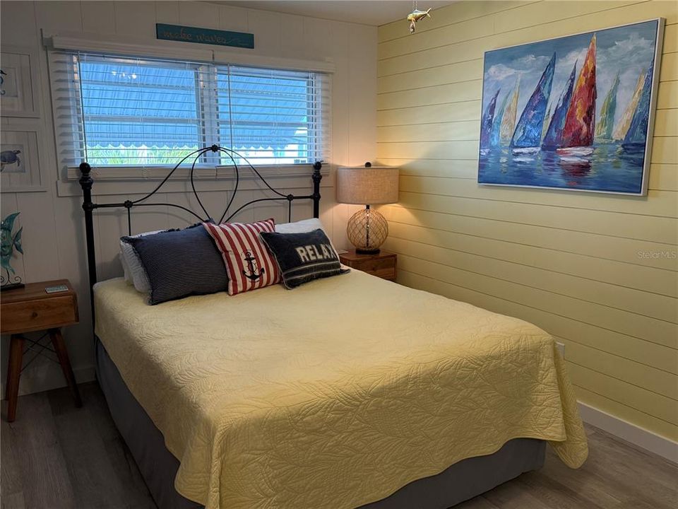 На продажу: $164,800 (2 спален, 2 ванн, 720 Квадратных фут)