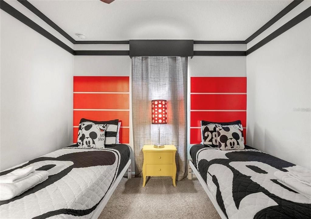 待售: $499,900 (4 贝兹, 4 浴室, 2090 平方英尺)