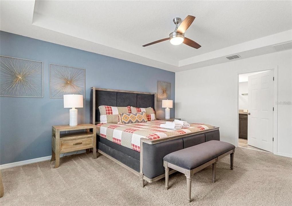 待售: $499,900 (4 贝兹, 4 浴室, 2090 平方英尺)