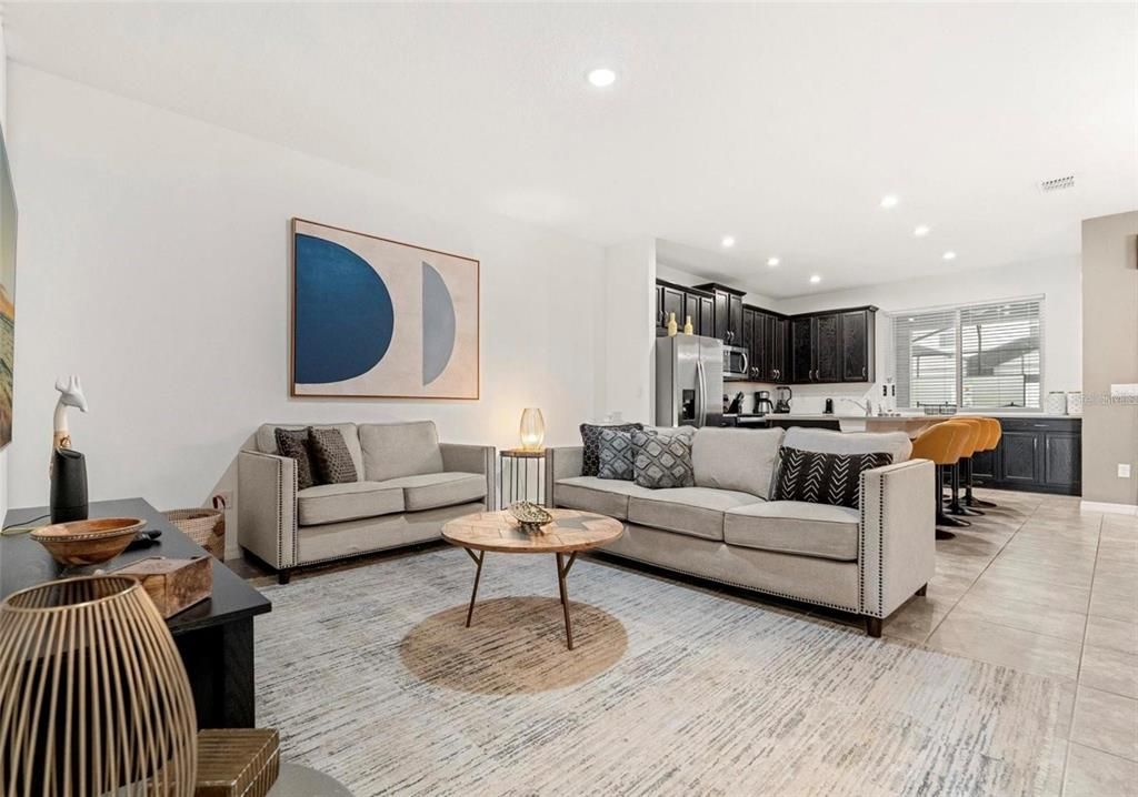 待售: $499,900 (4 贝兹, 4 浴室, 2090 平方英尺)