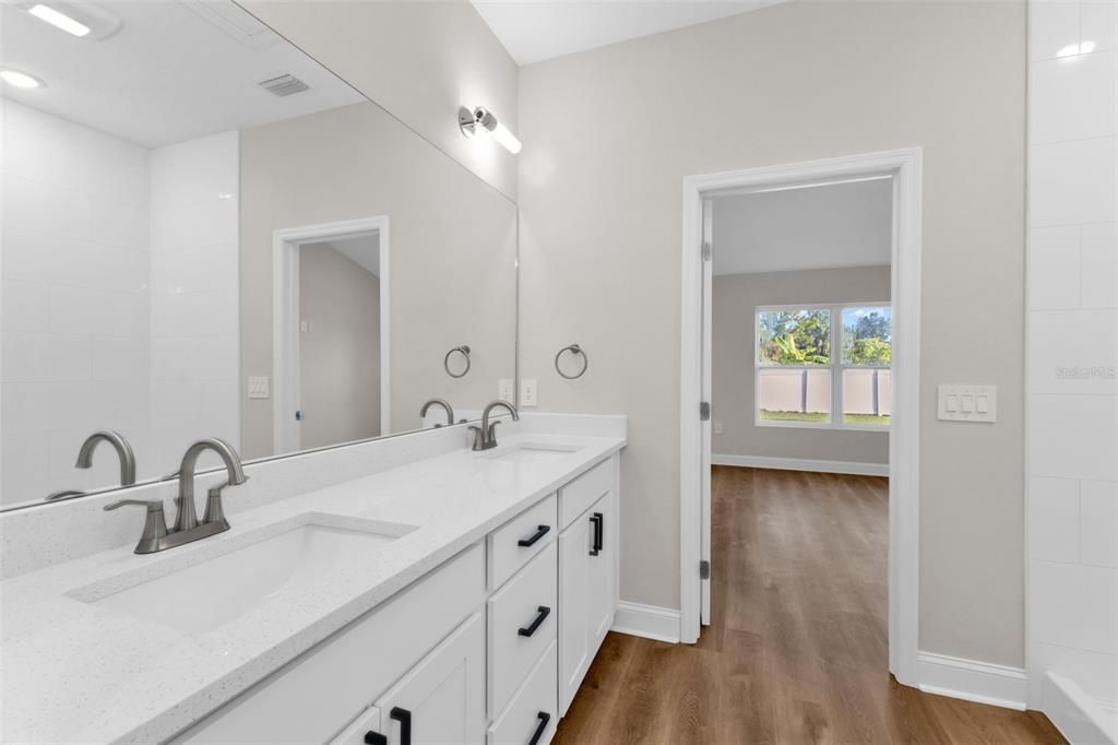 For Rent: $1,950 (3 beds, 2 baths, 1620 Square Feet)