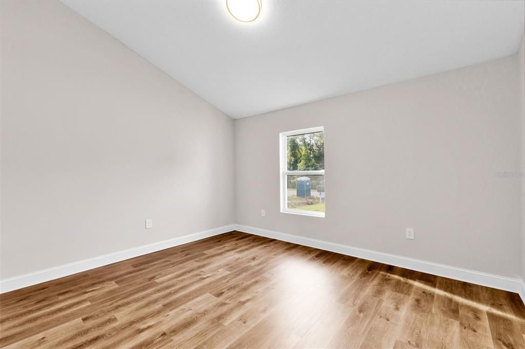 For Rent: $1,950 (3 beds, 2 baths, 1620 Square Feet)