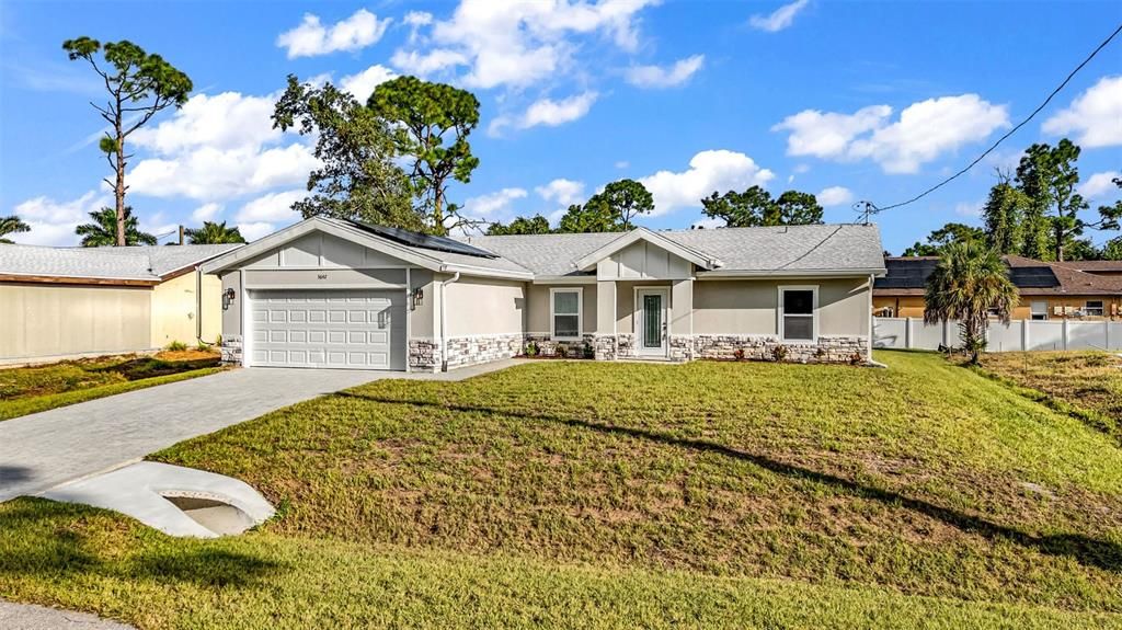 For Rent: $1,950 (3 beds, 2 baths, 1620 Square Feet)