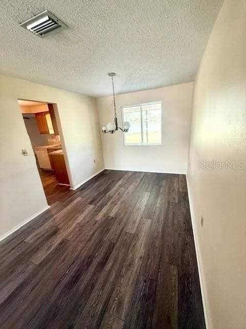 En Venta: $565,000 (3 camas, 2 baños, 1554 Pies cuadrados)