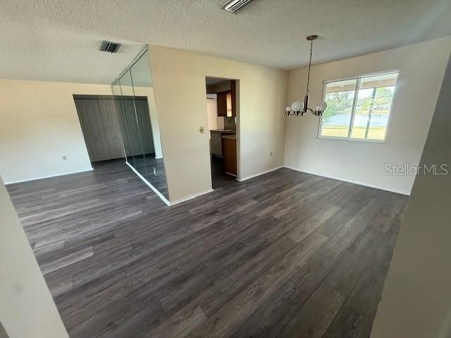 En Venta: $565,000 (3 camas, 2 baños, 1554 Pies cuadrados)