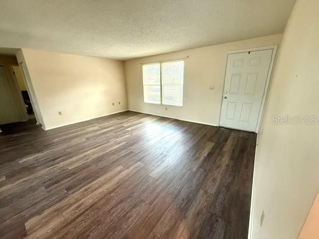 En Venta: $565,000 (3 camas, 2 baños, 1554 Pies cuadrados)