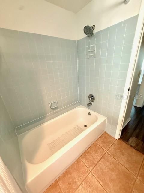 En Venta: $565,000 (3 camas, 2 baños, 1554 Pies cuadrados)